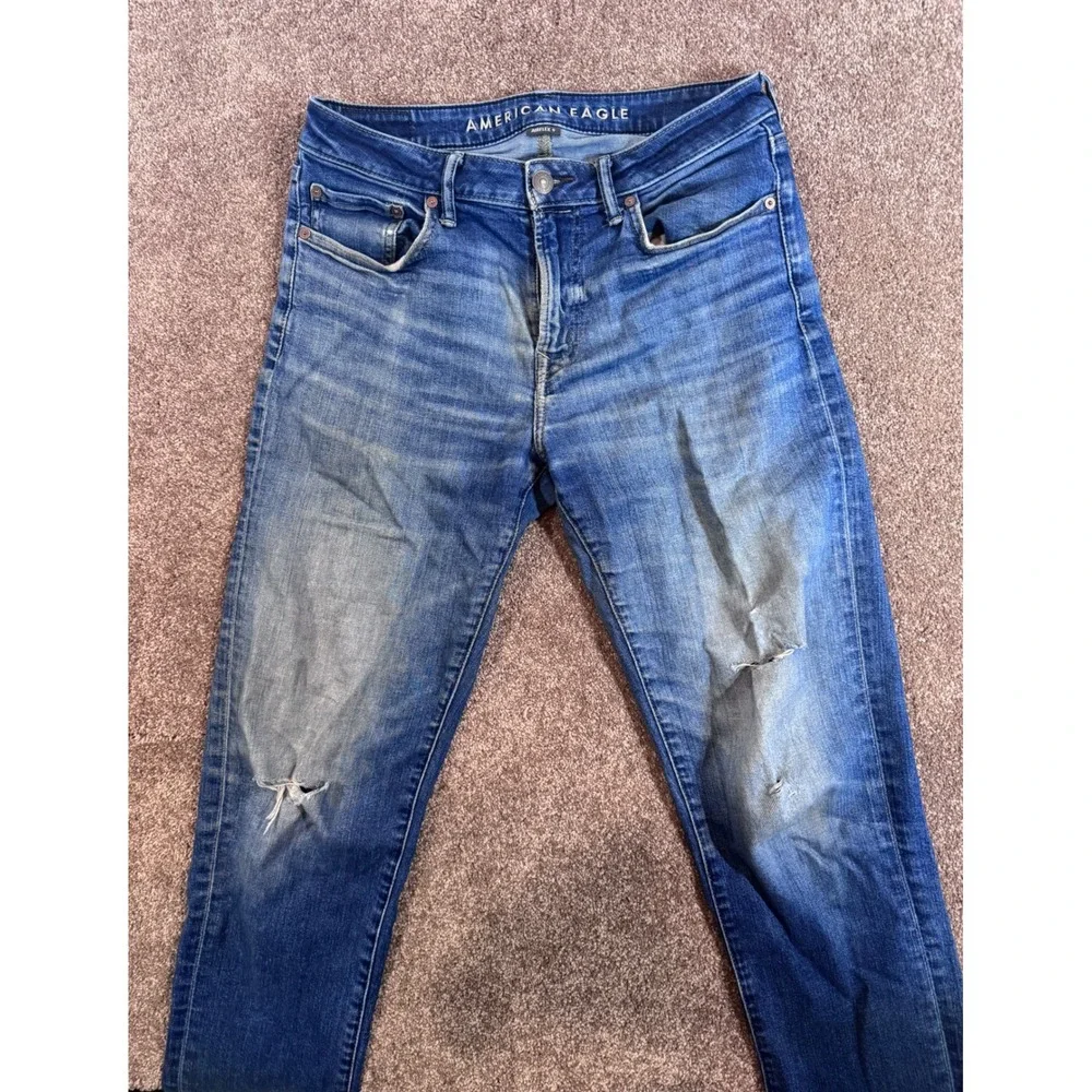 American Eagle Outfitters some wear